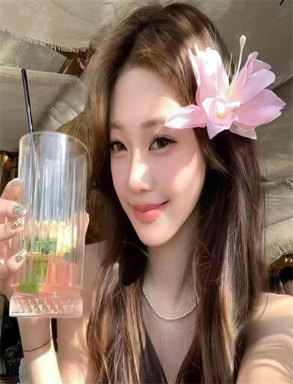 冒险片深度解析：《脱口秀小会第3季》的人物塑造与情感表达 ——深入探索冒险片的艺术世界